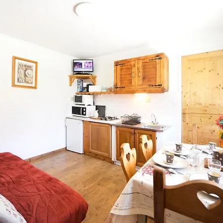 Cosy Les Menuires 35 M² Vue Montagne & Terrasse *